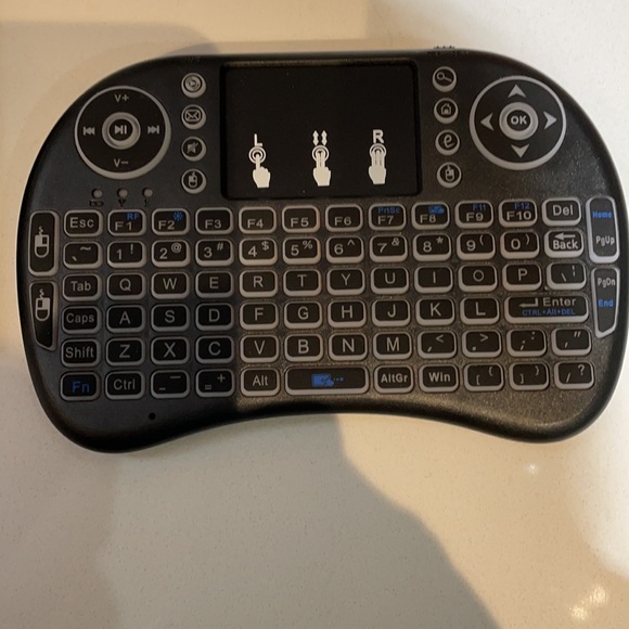 TX 9 pro tv box. 3G ram 32 G rom - Picture 3 of 7